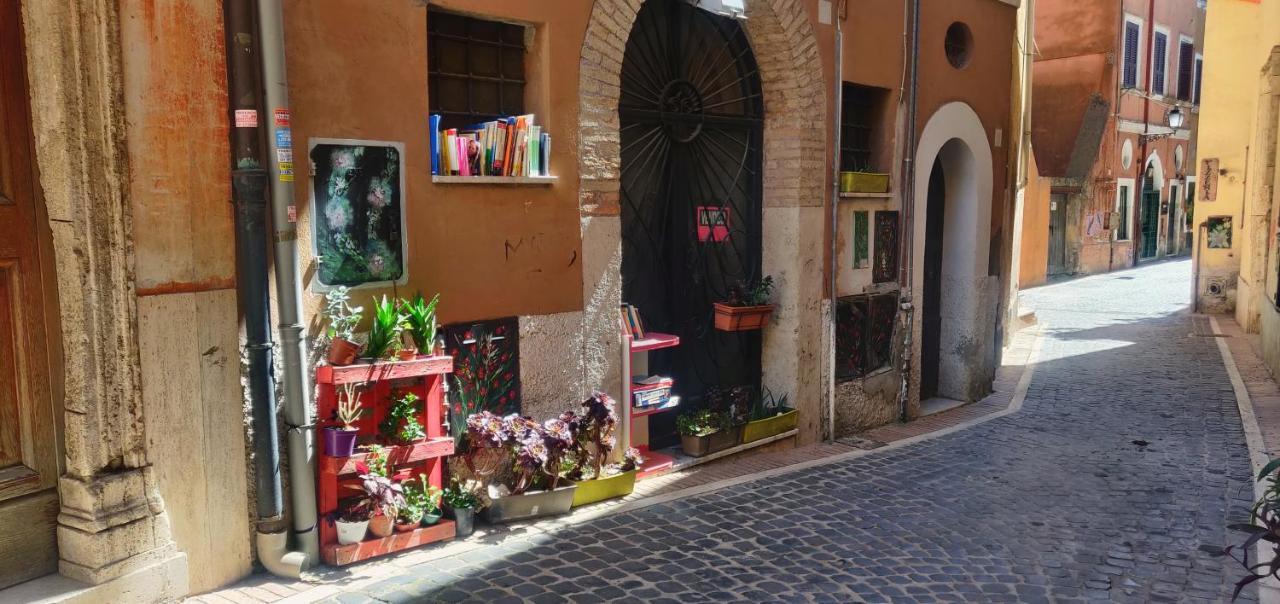 Апартаменты Affitto Turistico - La Terrazzina Монтеротондо Экстерьер фото